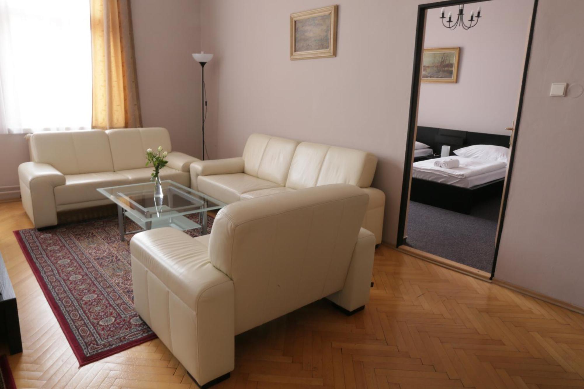 Hotel Zlata Stika Пардубіце Номер фото